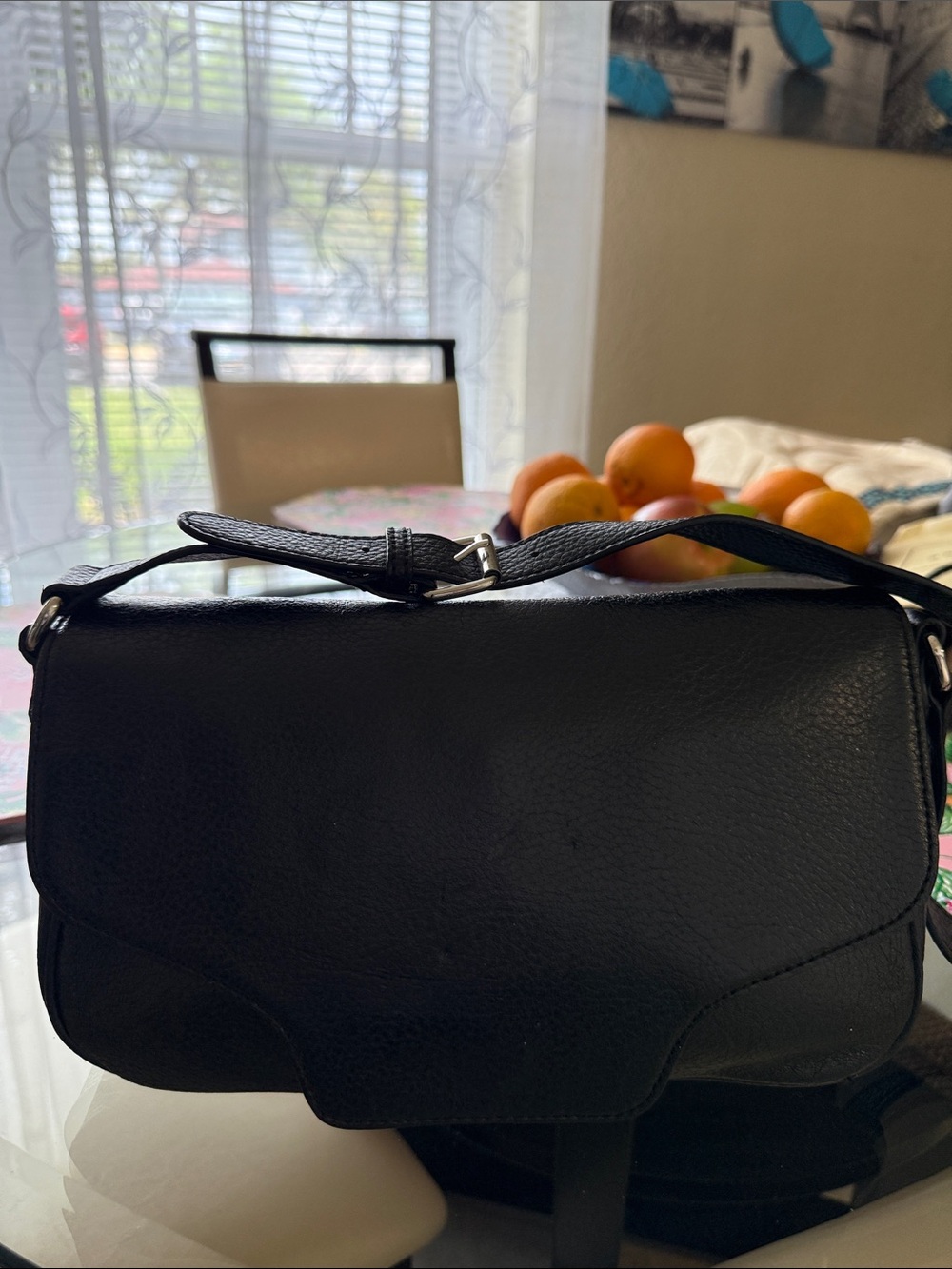 Women's Black Leather Crossbody Bag -Brooks brothers.